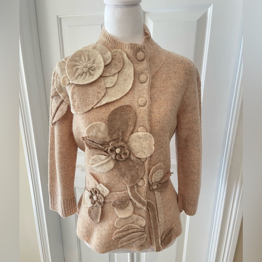 ANTHROPOLOGIE SLEEPING IN THE SNOW SWEATER